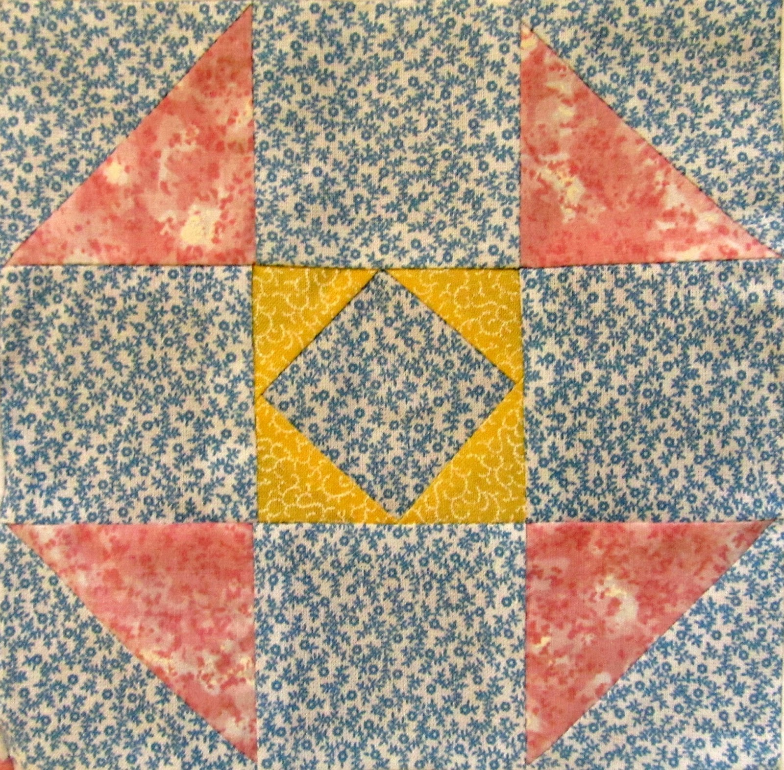 The Quilt Ladies Simple Triangle Quilt Block Pattern Free