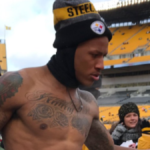 LOOK Steelers Player Warms Up Shirtless In Ice Cold 16