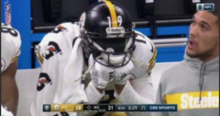 Video JuJu Smith Schuster Cries After Fumble Costs 