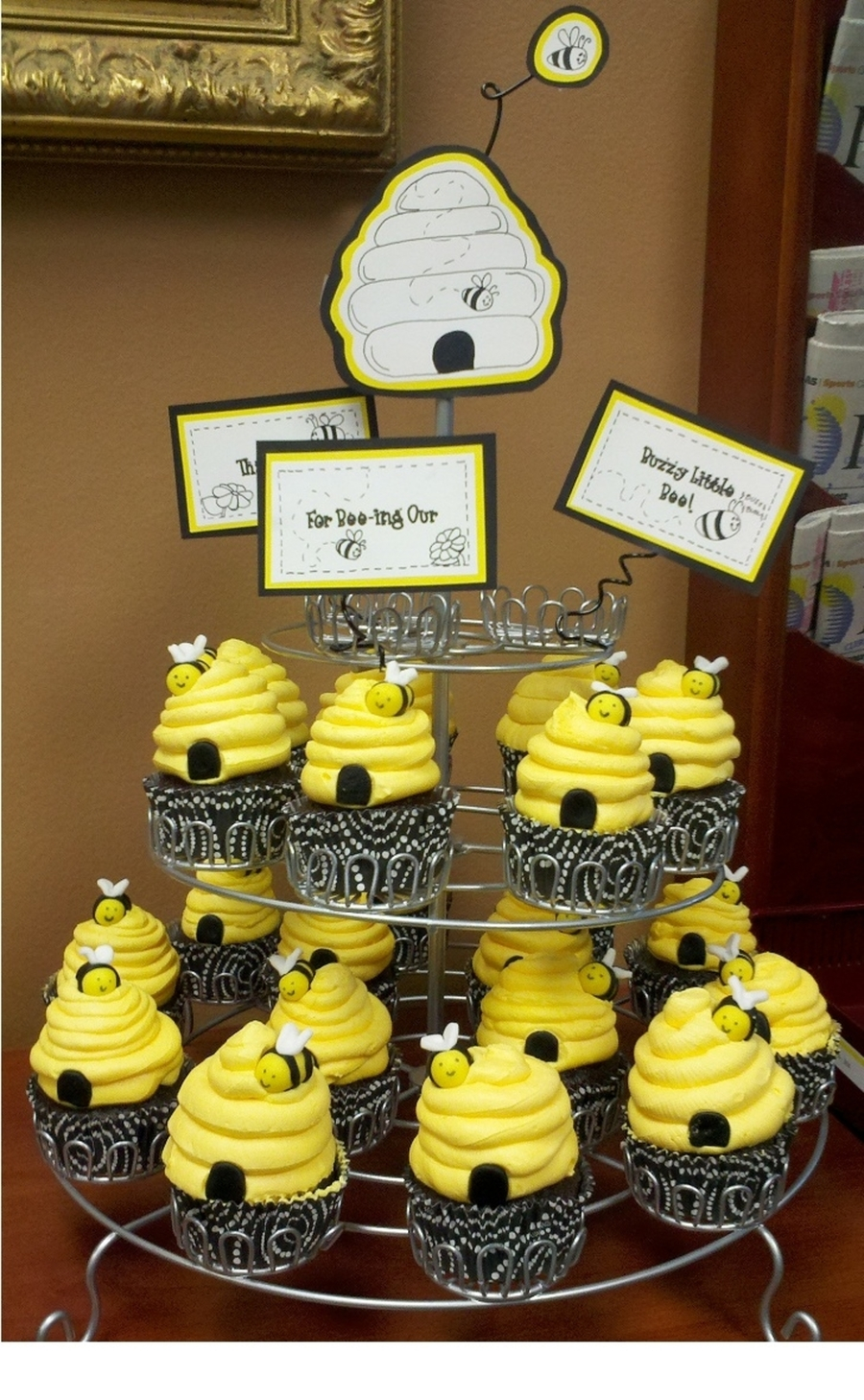 Bumble Bee Cupcakes CakeCentral