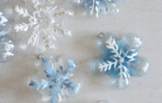 Creative Ideas DIY Snowflake Christmas Tree Ornaments