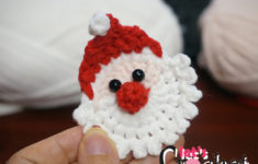 Santa Claus Christmas Hanging Decoration Free Crochet Pattern