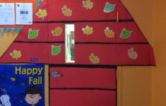 Snoopy Charlie Brown Thanksgiving Fall Classroom Door