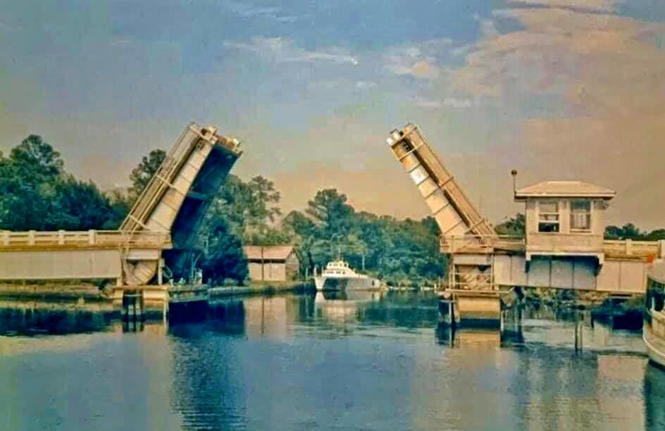 Bridgehunter Bayou La Batre Bridge Old 