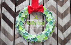 Happy Holidays Printable Holly Leaf Wreath Tatertots